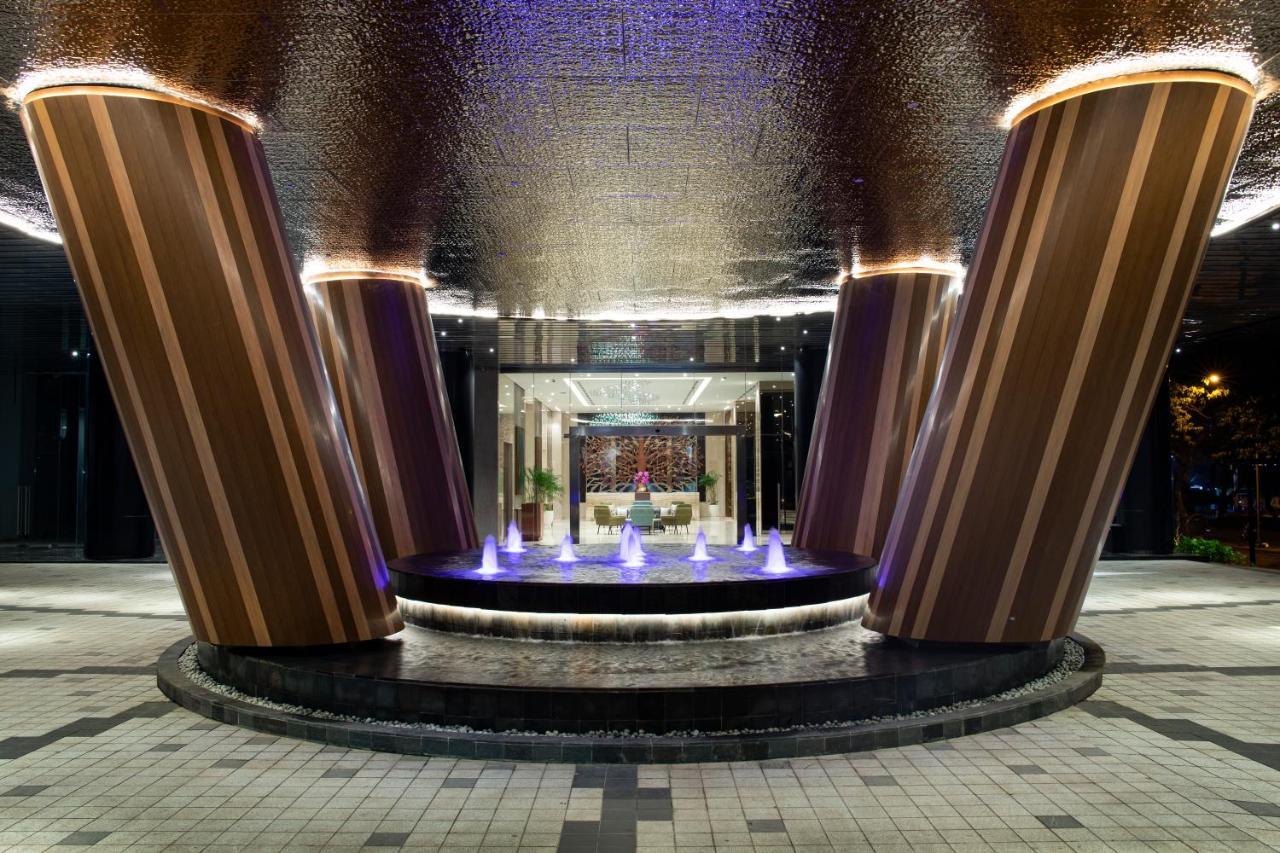 Trembesi Hotel Serpong Zewnętrze zdjęcie