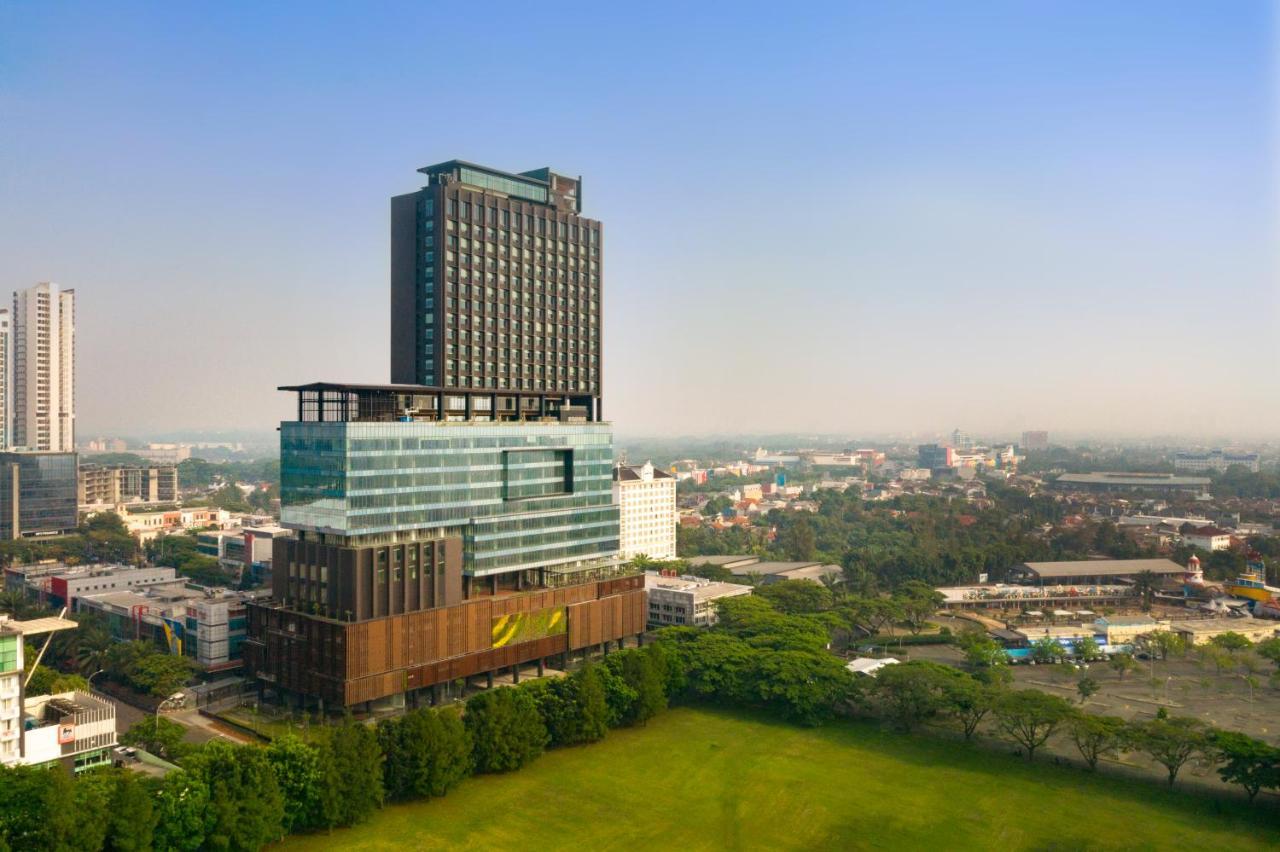 Trembesi Hotel Serpong Zewnętrze zdjęcie