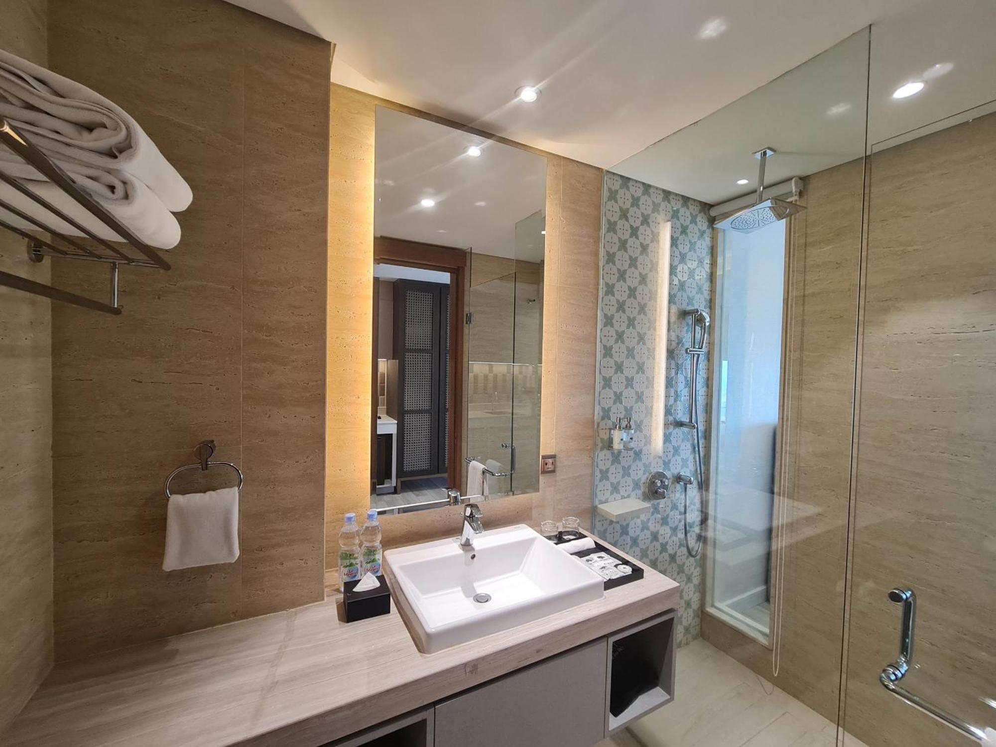 Trembesi Hotel Serpong Zewnętrze zdjęcie