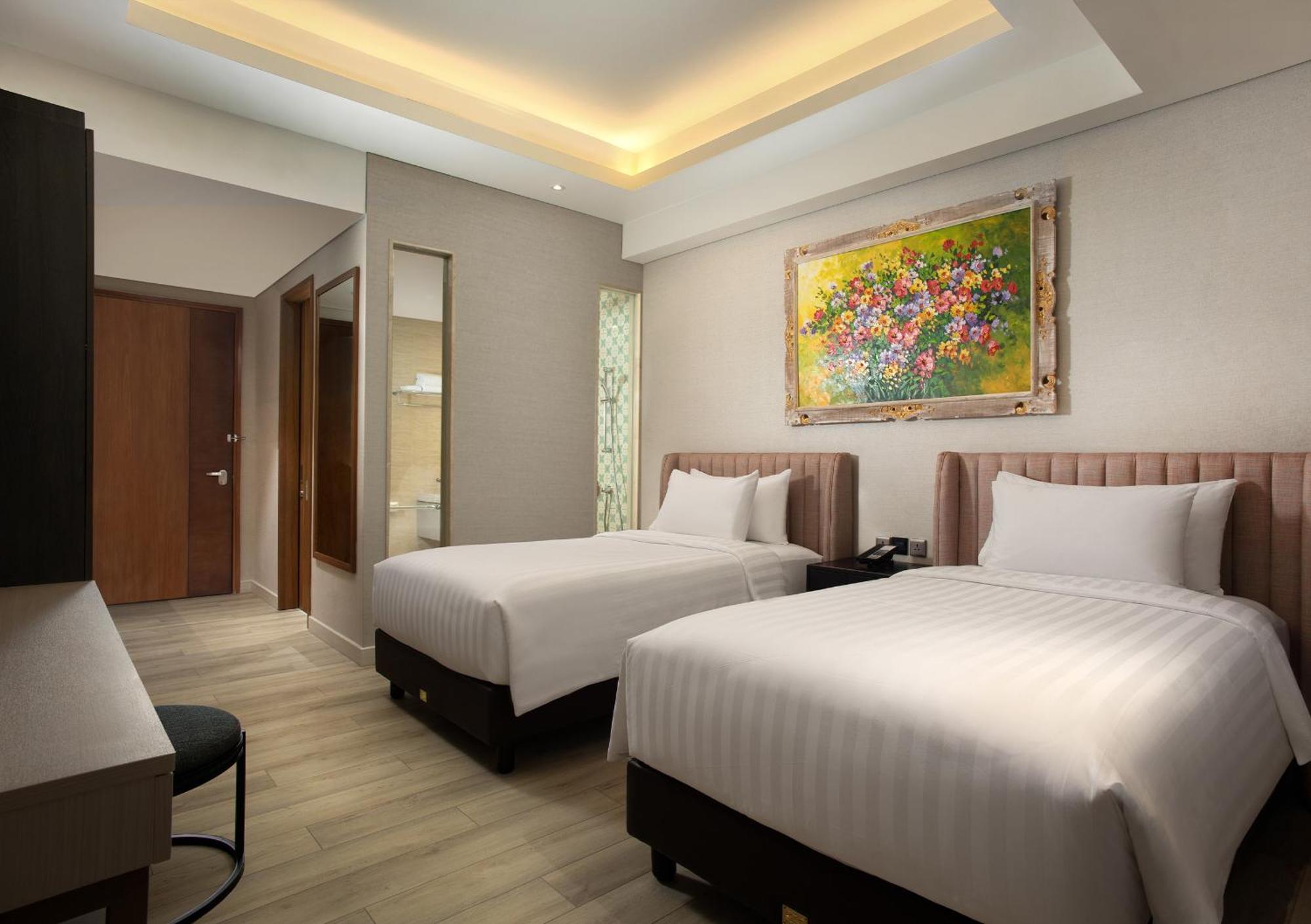 Trembesi Hotel Serpong Zewnętrze zdjęcie