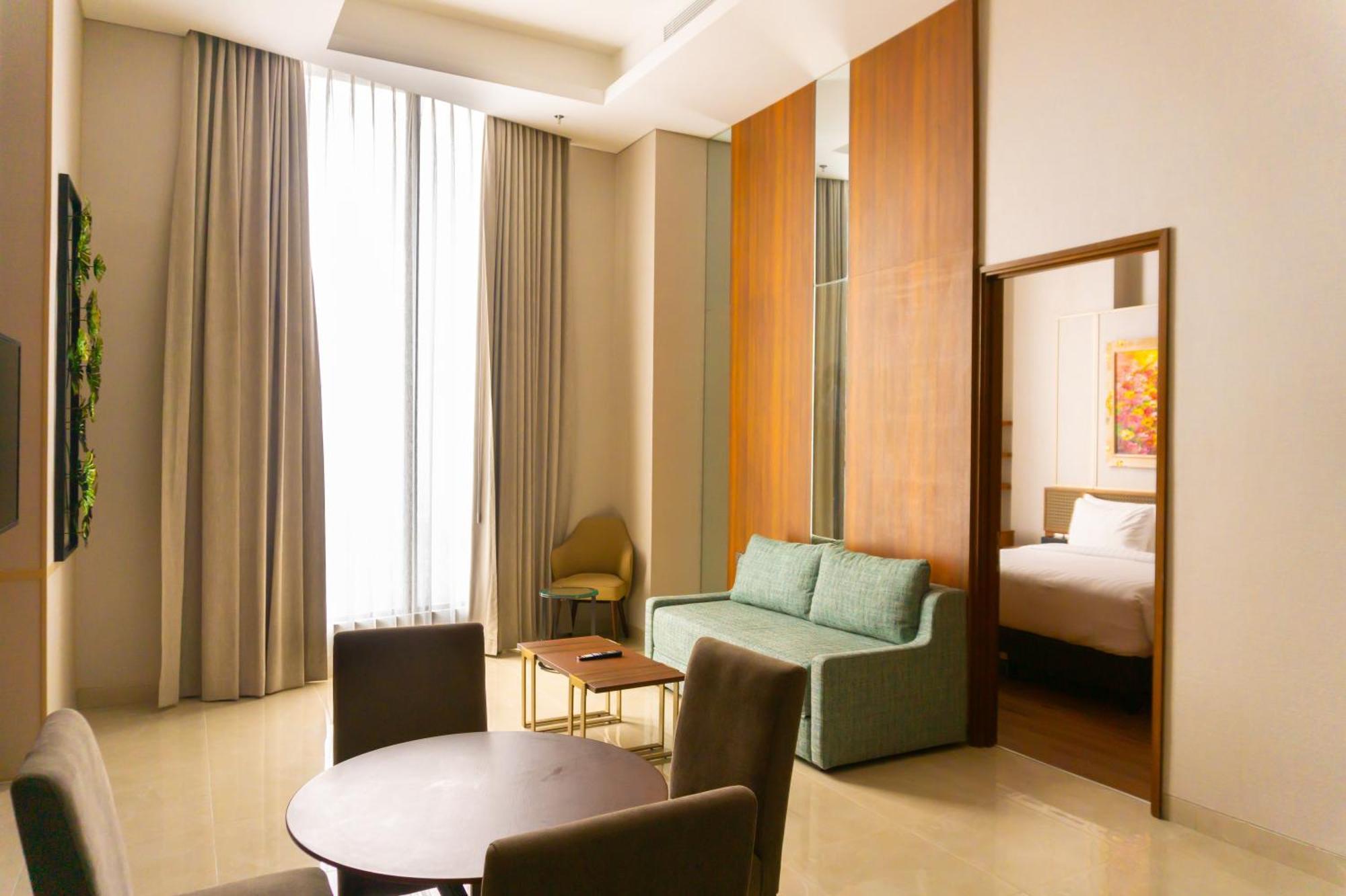 Trembesi Hotel Serpong Zewnętrze zdjęcie