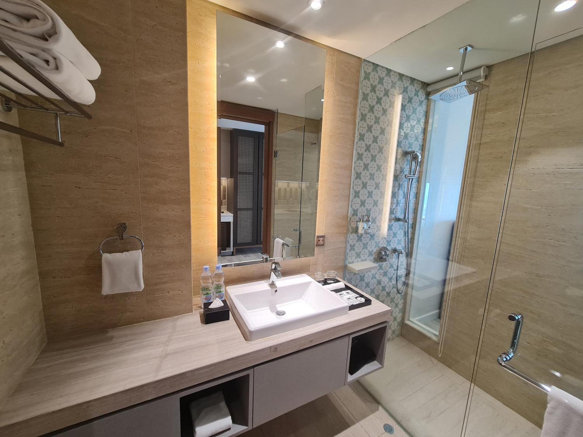 Trembesi Hotel Serpong Zewnętrze zdjęcie